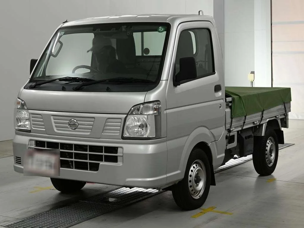 Nissan NT100 Clipper DR16T 2020